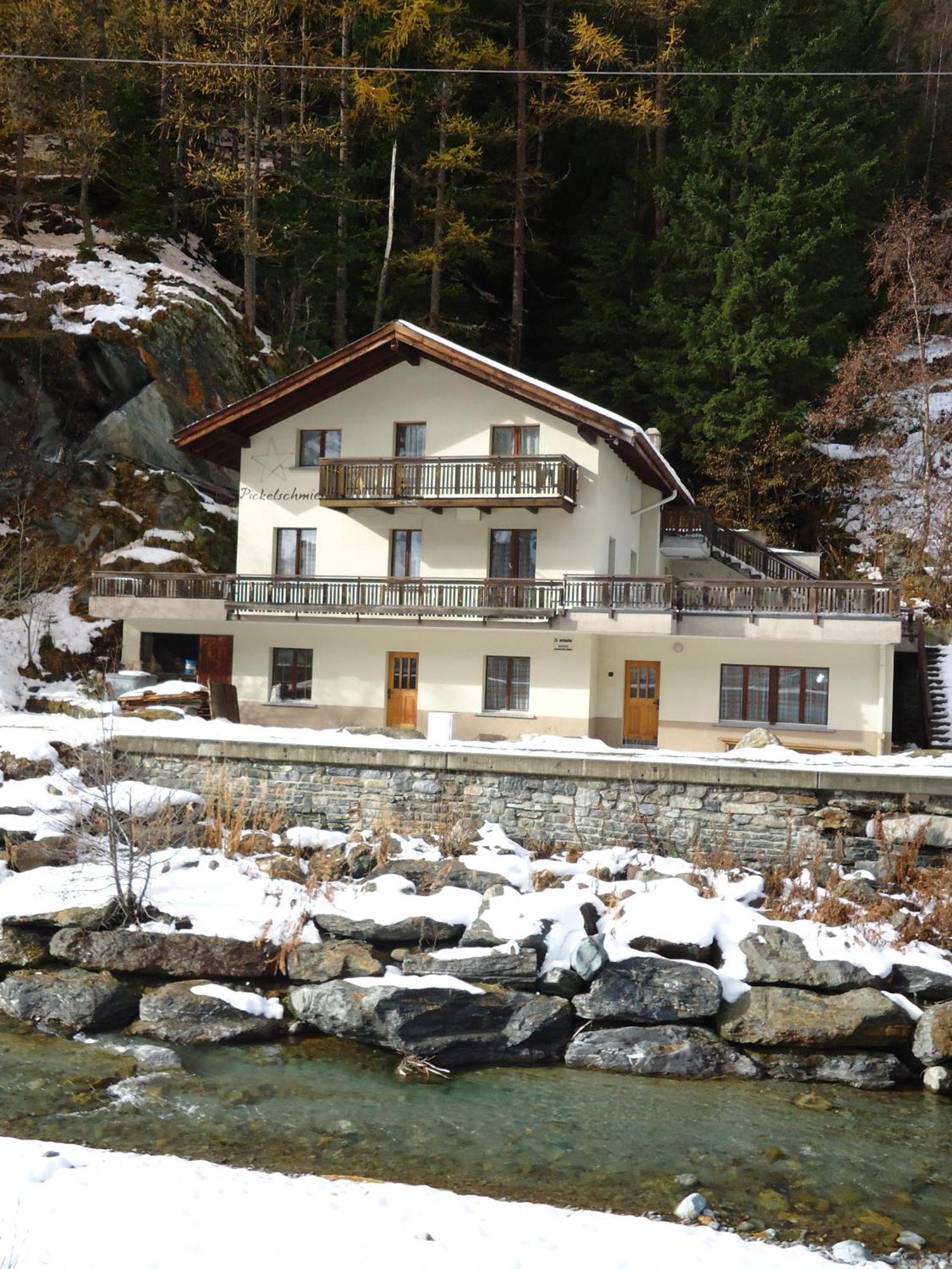 Ferienwohnung Haus Pickelschmiede Saas-Grund Exterior foto